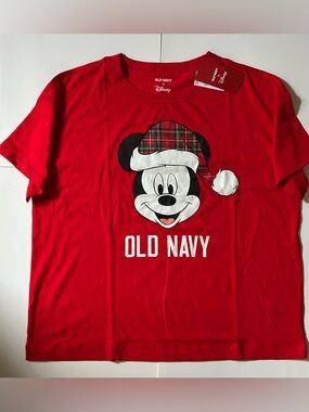 NEW! Old Navy x Disney Women’s Mickey Mouse With Plaid Santa Hat Tee(Medium-NWT)